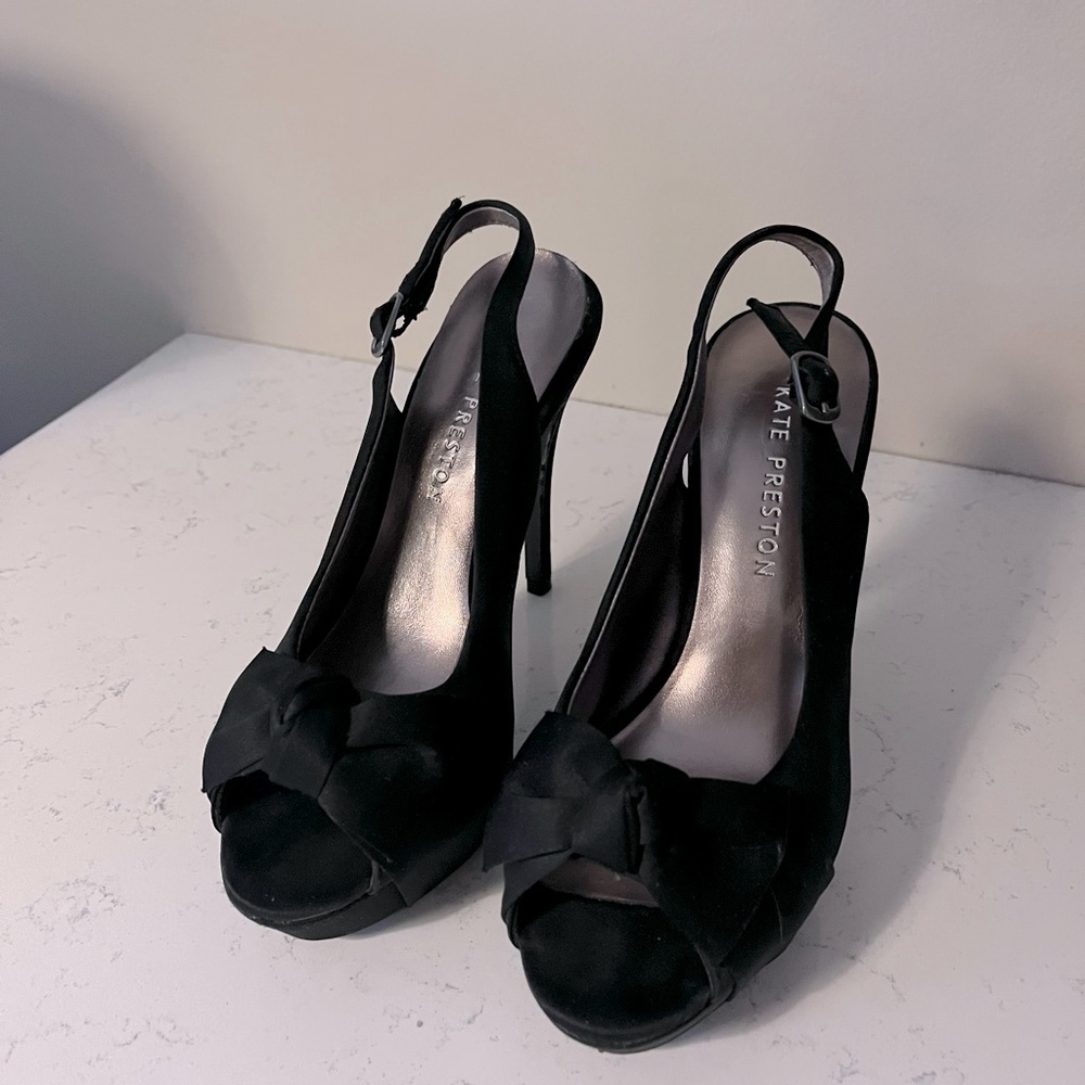 Black satin platform high heel size 7